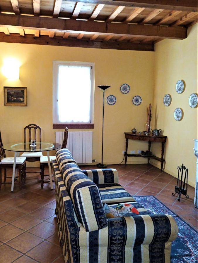 B&B Le Stanze Del Belriguardo Voghiera Luaran gambar