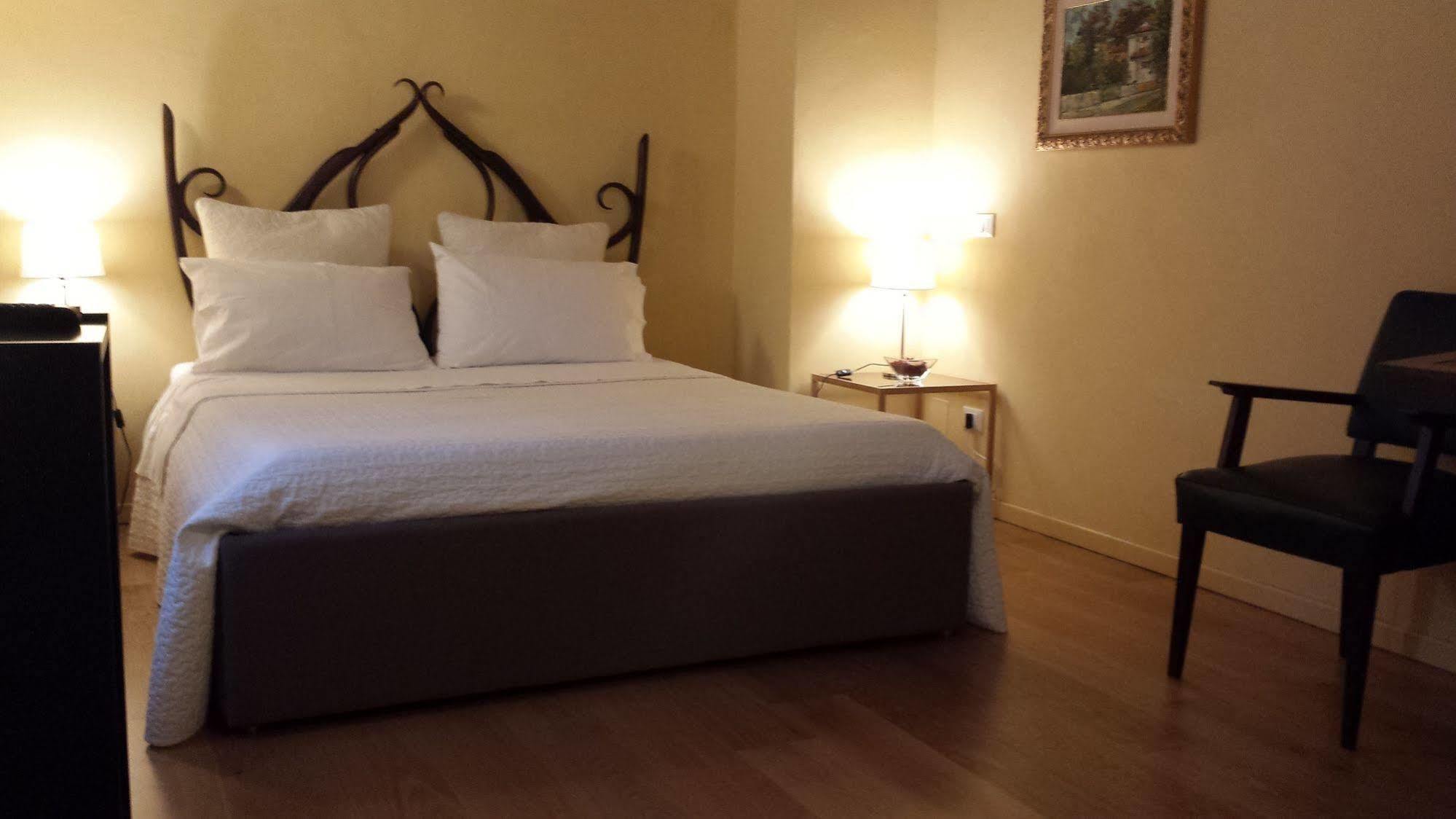 B&B Le Stanze Del Belriguardo Voghiera Luaran gambar