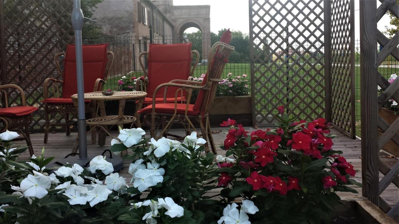 B&B Le Stanze Del Belriguardo Voghiera Luaran gambar